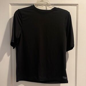 Black Boy’s Short Sleeve Performance Shirt UV Swim Top XXL 18 NWOT